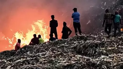 Ghazipur landfill fire, 2024. © Times of India. https://timesofindia.indiatimes.com/city/delhi/red-hot-ghazipur-mountain-of-shame-up-in-flames-again/articleshow/109486073.cms.