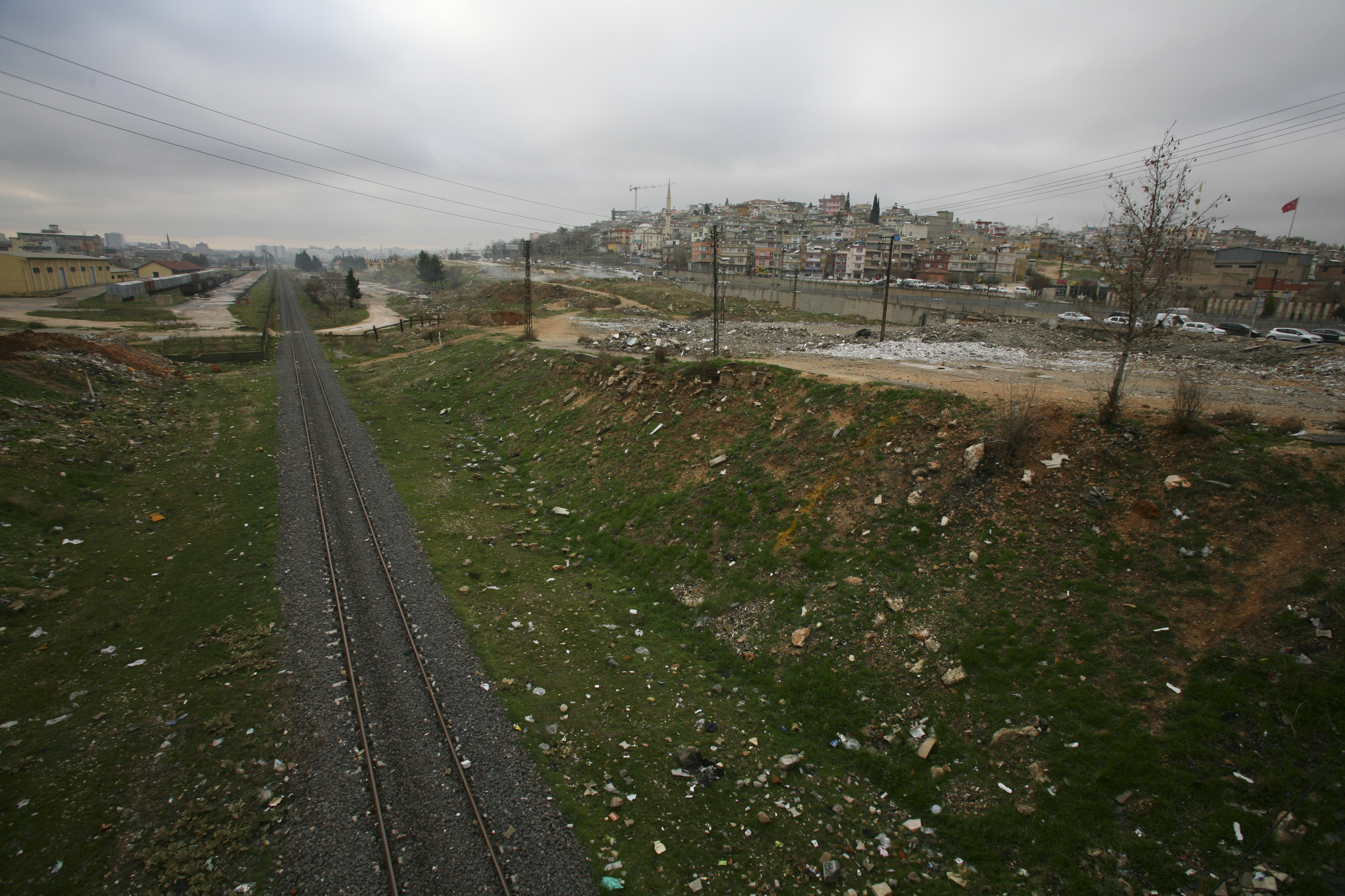 A rail line outside of Gaziantep, 2014. Photo by author.
