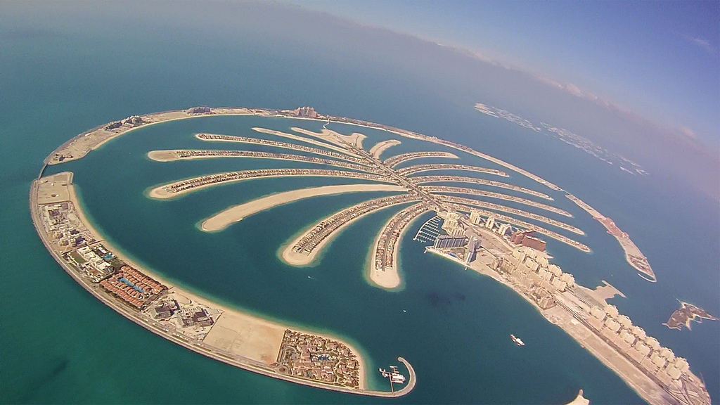 Palm Jumeirah: Richard Schneider, “Palm Jumeirah aerial view,” uploaded to Wikimedia Commons 30 January 2012.