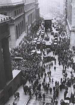 Crowd outside NY Stock Exchange, 1929